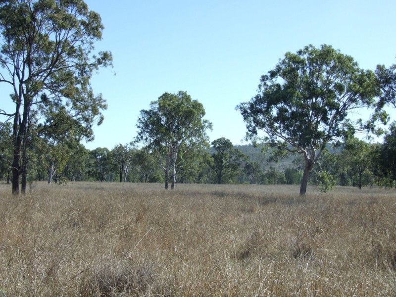 233 Coalbank Road, Crows Nest QLD 4355