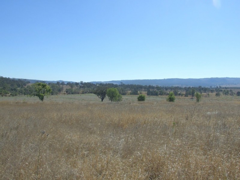 233 Coalbank Road, Crows Nest QLD 4355