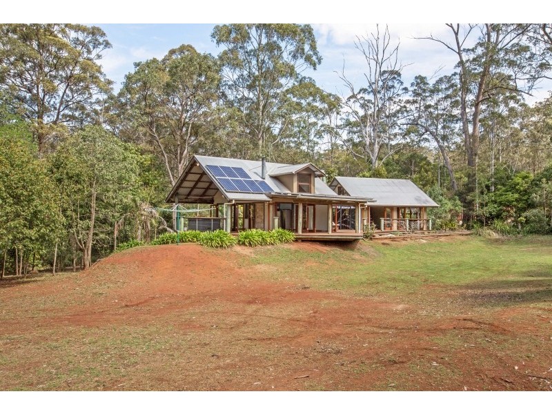 70 Wilkes Road, Hampton QLD 4352