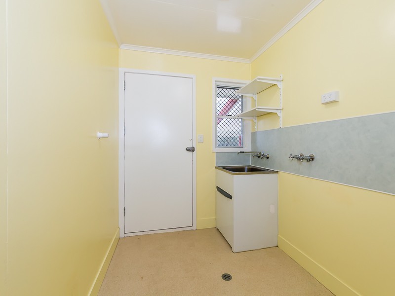 2 Lalor Street, Crows Nest QLD 4355