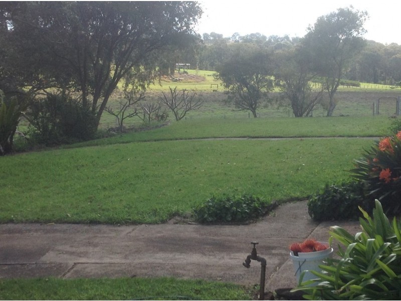 39 Austin Road, Crows Nest QLD 4355