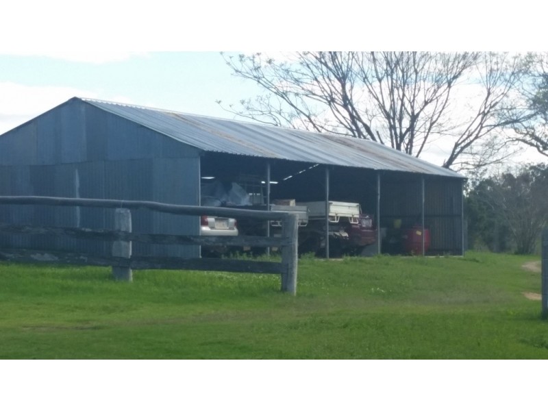 2212 Pierce Creek Road, Emu Creek QLD 4355