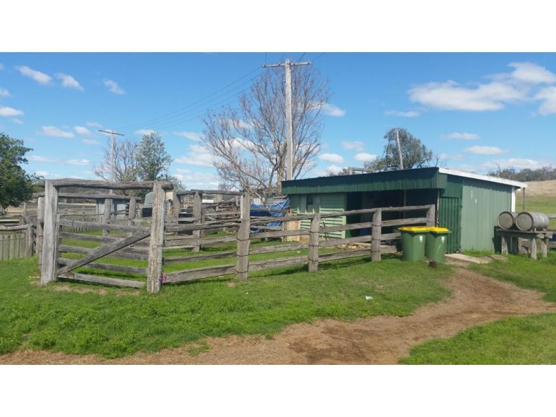 2212 Pierce Creek Road, Emu Creek QLD 4355