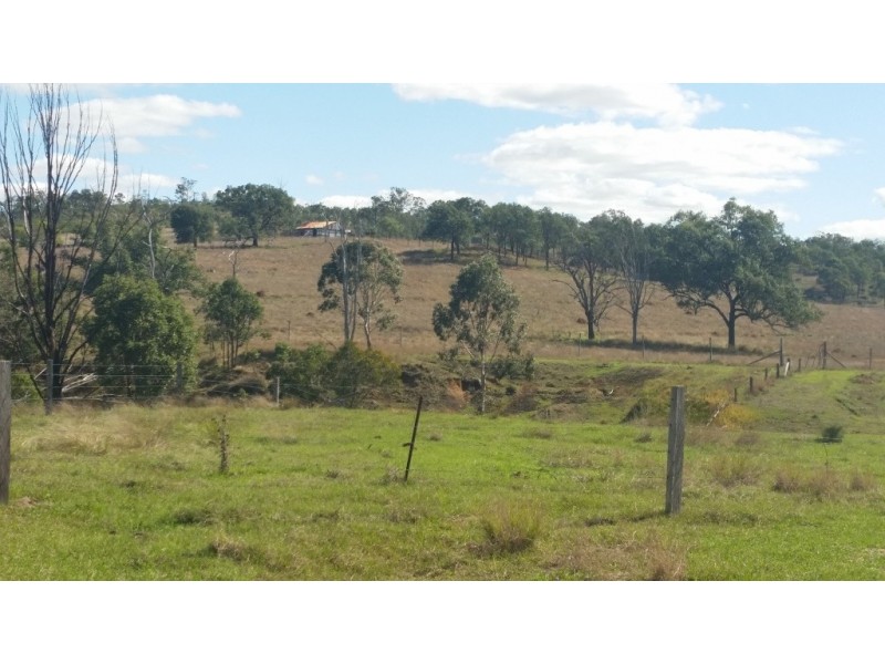 2212 Pierce Creek Road, Emu Creek QLD 4355
