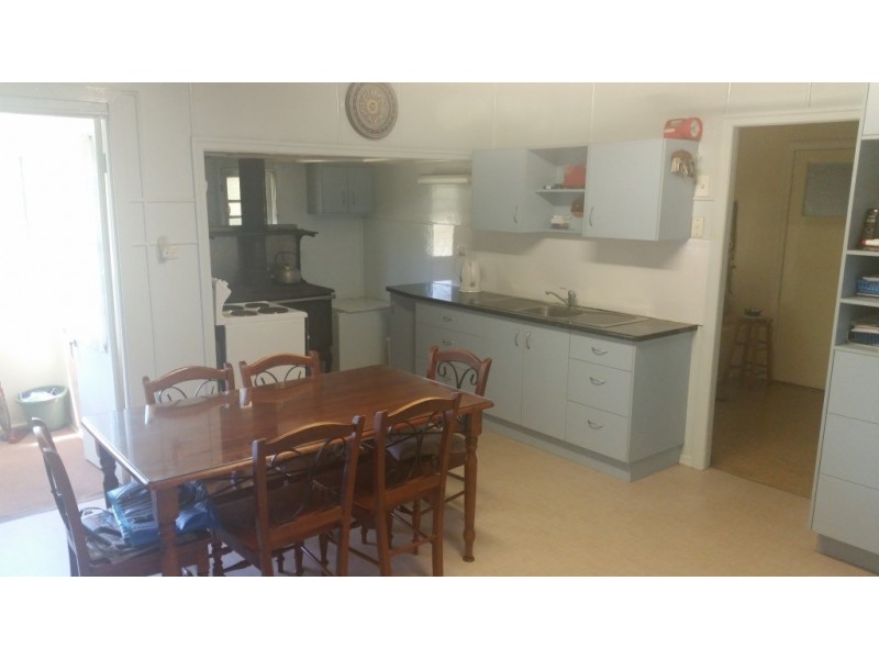 2212 Pierce Creek Road, Emu Creek QLD 4355