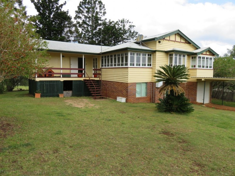 447 National Park Road, Ravensbourne QLD 4352