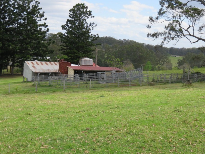 447 National Park Road, Ravensbourne QLD 4352