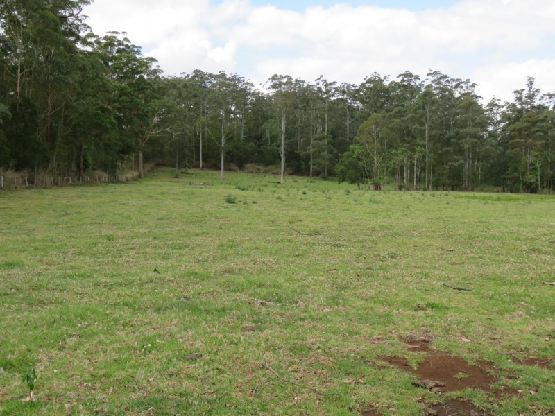 447 National Park Road, Ravensbourne QLD 4352