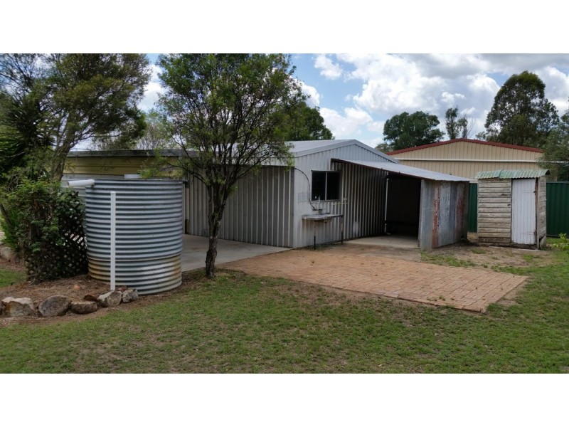 57 Albert Street, Crows Nest QLD 4355