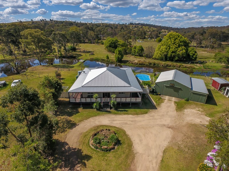 14 Hayden Street, Crows Nest QLD 4355