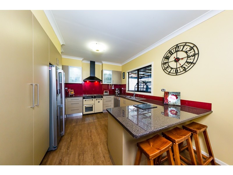 14 Hayden Street, Crows Nest QLD 4355