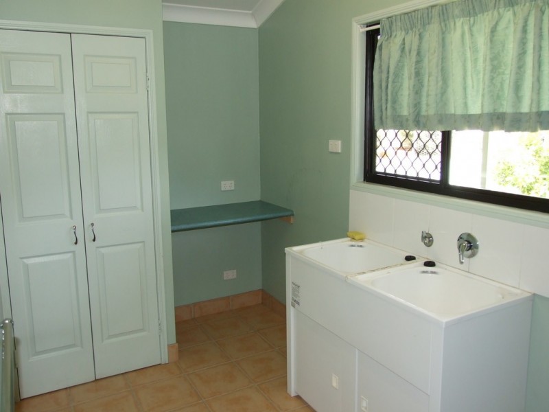 Crows Nest QLD 4355