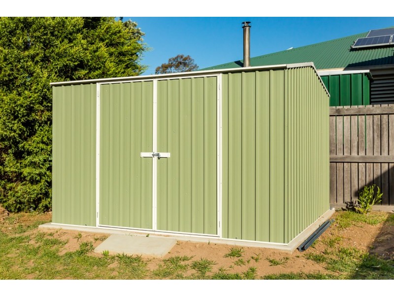 6 Lee Court, Crows Nest QLD 4355