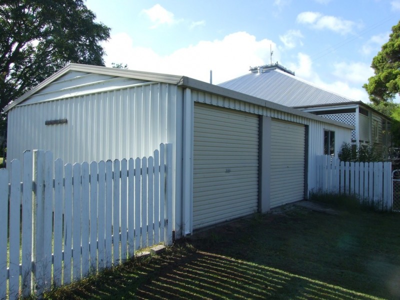 18 Sharp street, Crows Nest QLD 4355