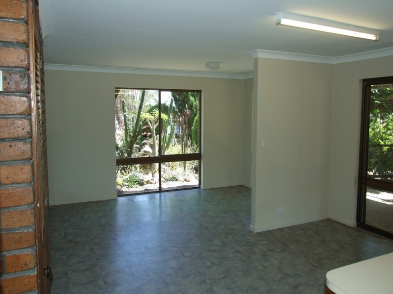 42 Austin Road, Crows Nest QLD 4355