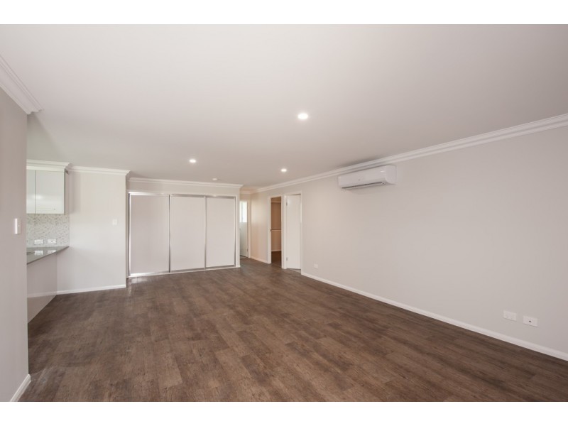 Unit 1, 1a Gleeson Street, Crows Nest QLD 4355