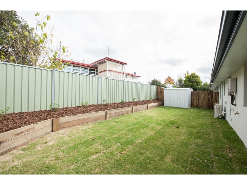 Unit 1, 1a Gleeson Street, Crows Nest QLD 4355