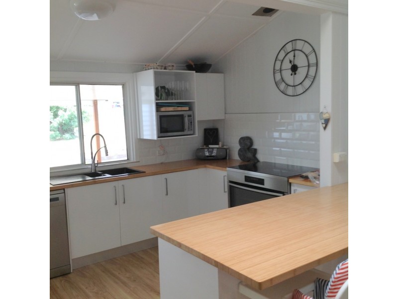 27 Nolan Street, Crows Nest QLD 4355