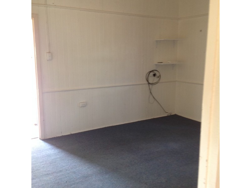 7 Gleeson Street, Crows Nest QLD 4355