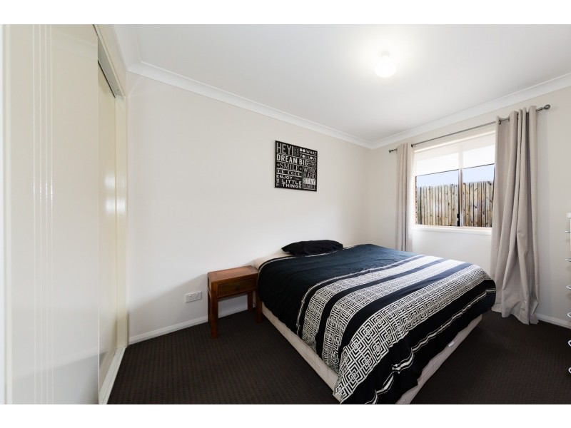 16 Parkland Drive, Crows Nest QLD 4355