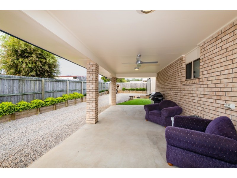 16 Parkland Drive, Crows Nest QLD 4355