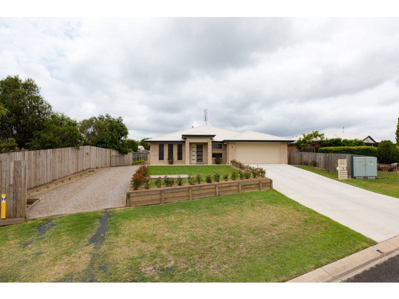 16 Parkland Drive, Crows Nest QLD 4355