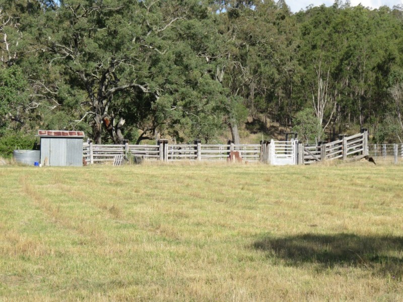 000 Brothers Road, Crows Nest QLD 4355