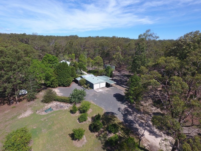 12 Pinnell Road, Crows Nest QLD 4355