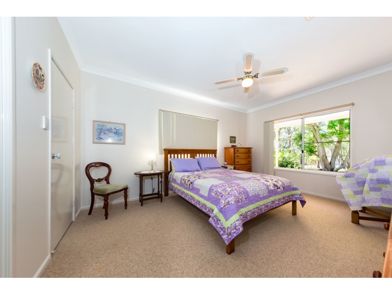12 Pinnell Road, Crows Nest QLD 4355