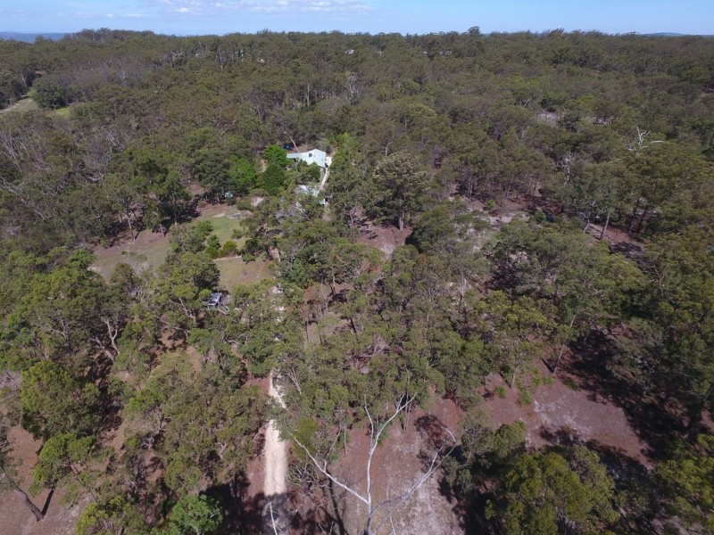 12 Pinnell Road, Crows Nest QLD 4355
