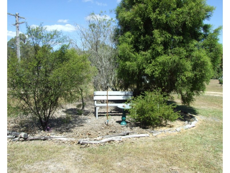 14 Devoncourt Road, Crows Nest QLD 4355