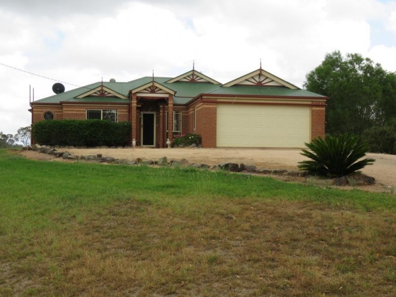 53 Fitch Road, Crows Nest QLD 4355