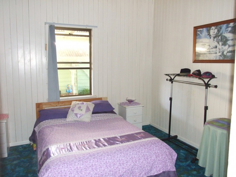 12 Littleton Street, Crows Nest QLD 4355