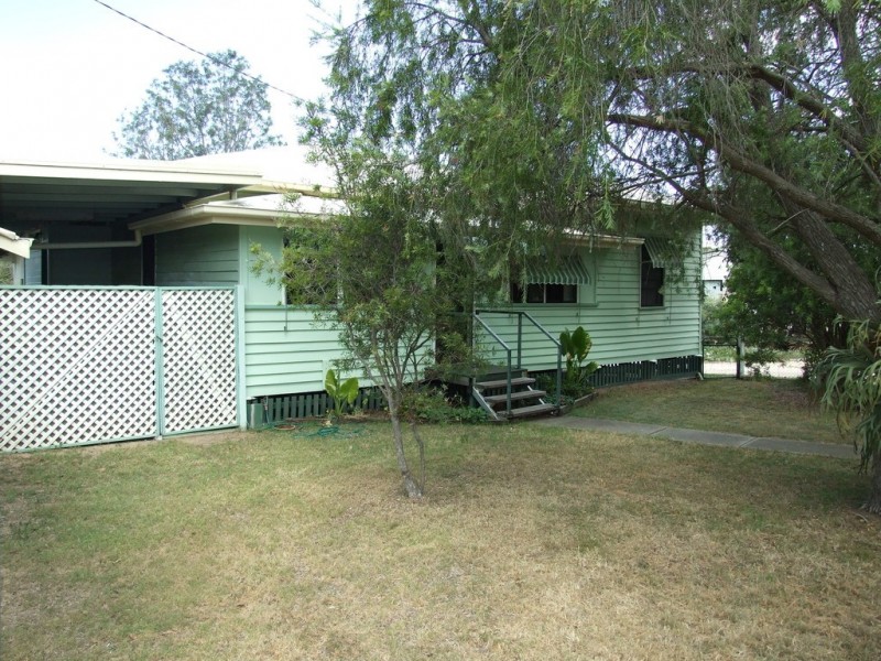 12 Littleton Street, Crows Nest QLD 4355