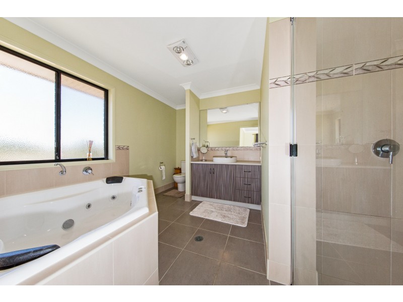 763 Pechey Maclagan Road, Groomsville QLD 4352