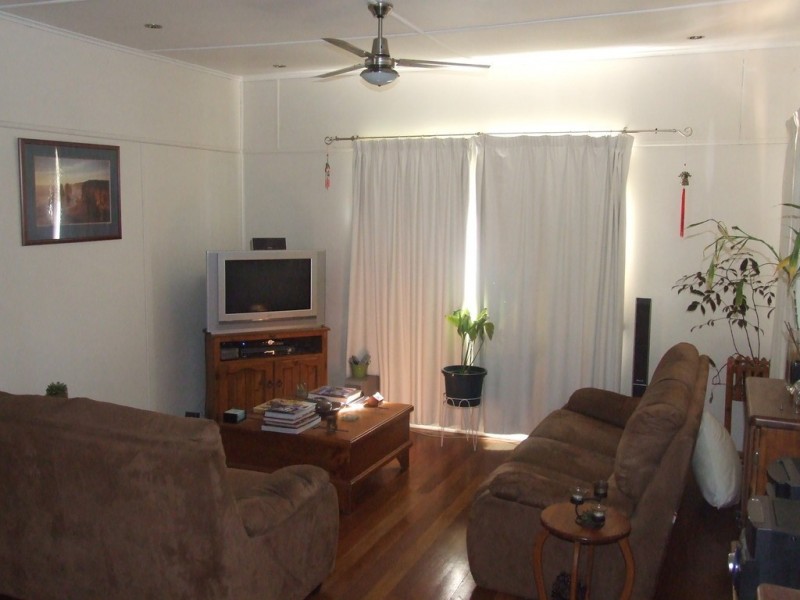 2973 Esk Hampton Road, Ravensbourne QLD 4352