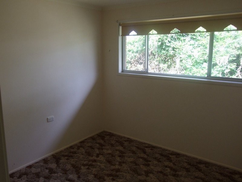 37 South Street, Crows Nest QLD 4355