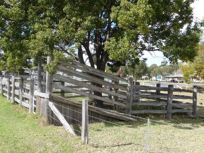 7534 New England Highway, Crows Nest QLD 4355