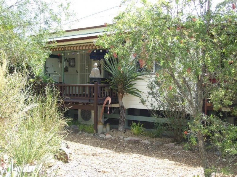 6 Short Street, Crows Nest QLD 4355