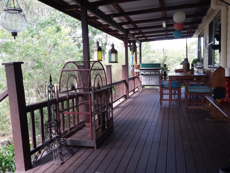 6 Short Street, Crows Nest QLD 4355