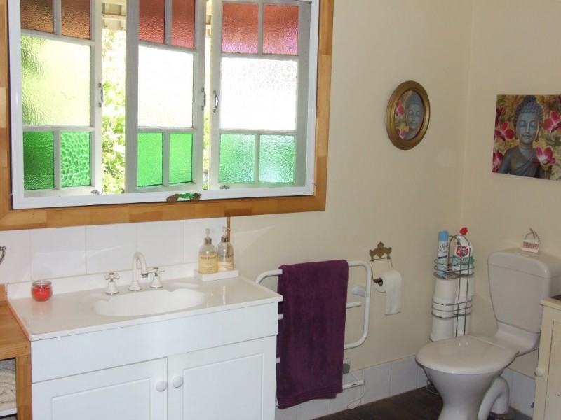 6 Short Street, Crows Nest QLD 4355