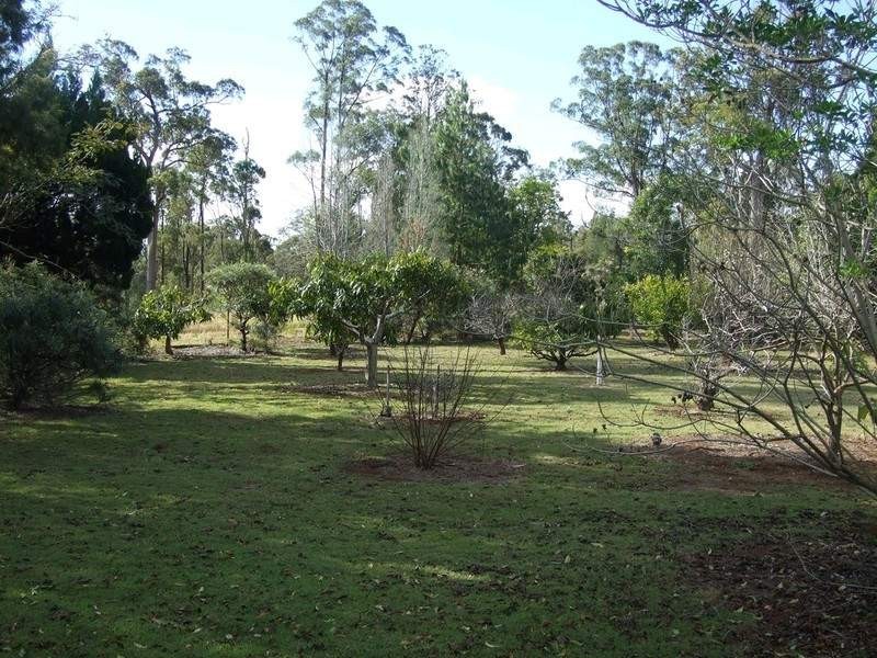 98 King Road, Blackbutt QLD 4306