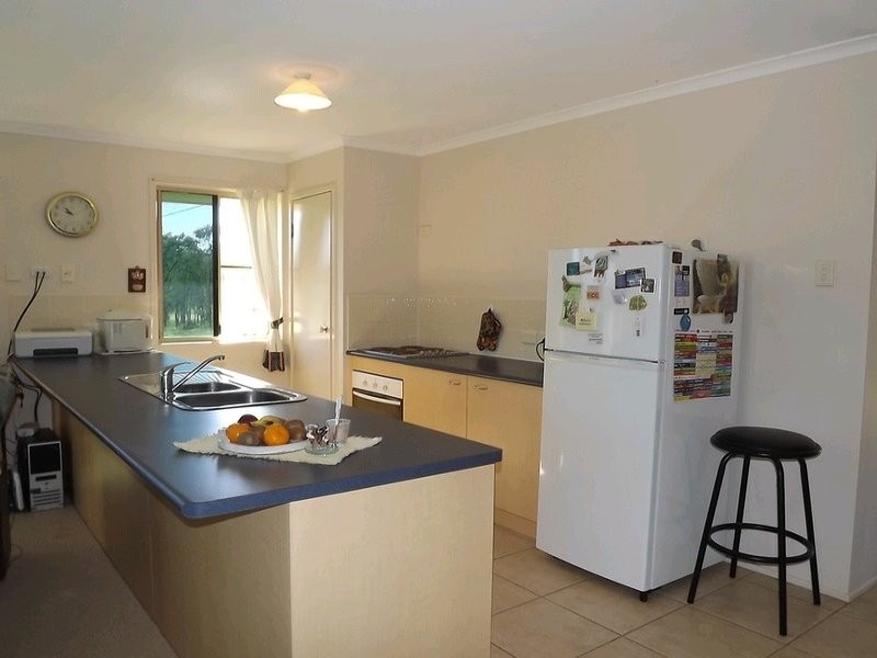 4 McDougall Street, Cooyar QLD 4402