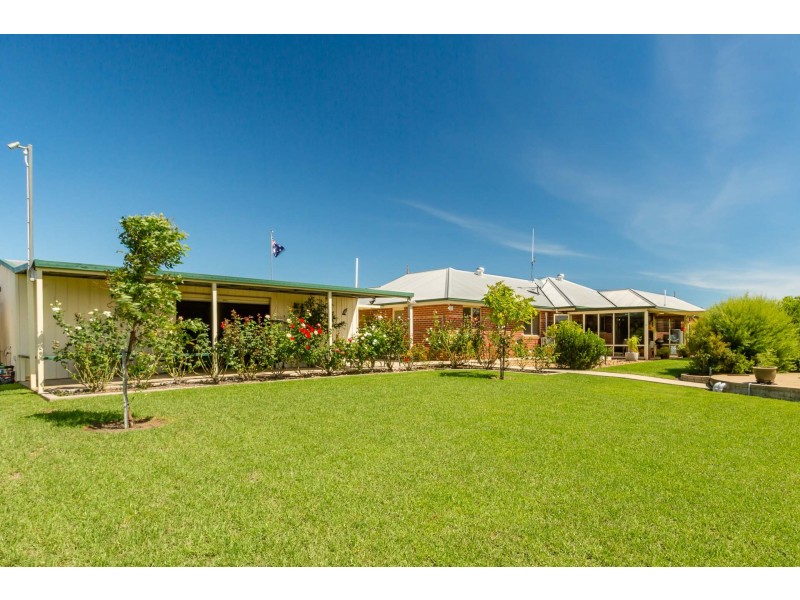 228 Valewood Road, Geham QLD 4352