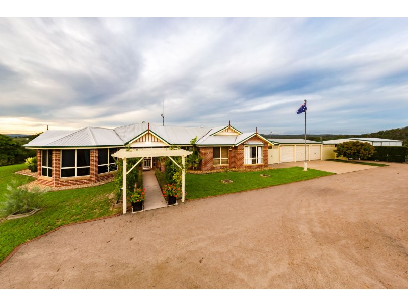 228 Valewood Road, Geham QLD 4352
