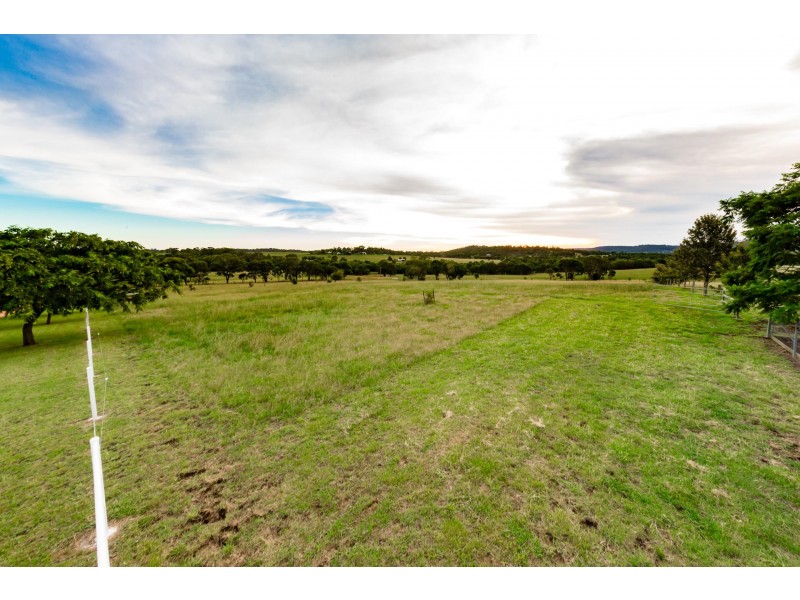 228 Valewood Road, Geham QLD 4352
