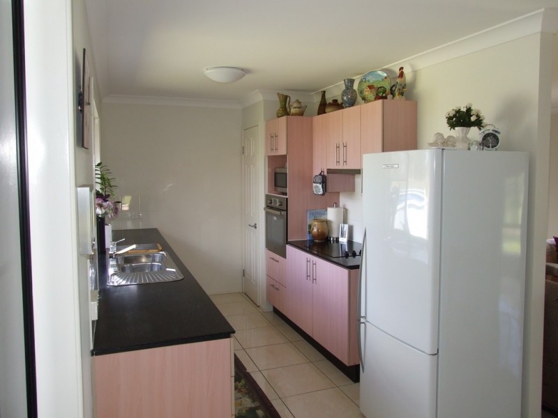 62 Kann Street, Haden QLD 4353