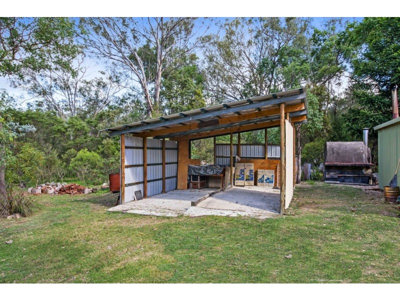 437 Three Mile Road, Crows Nest QLD 4355