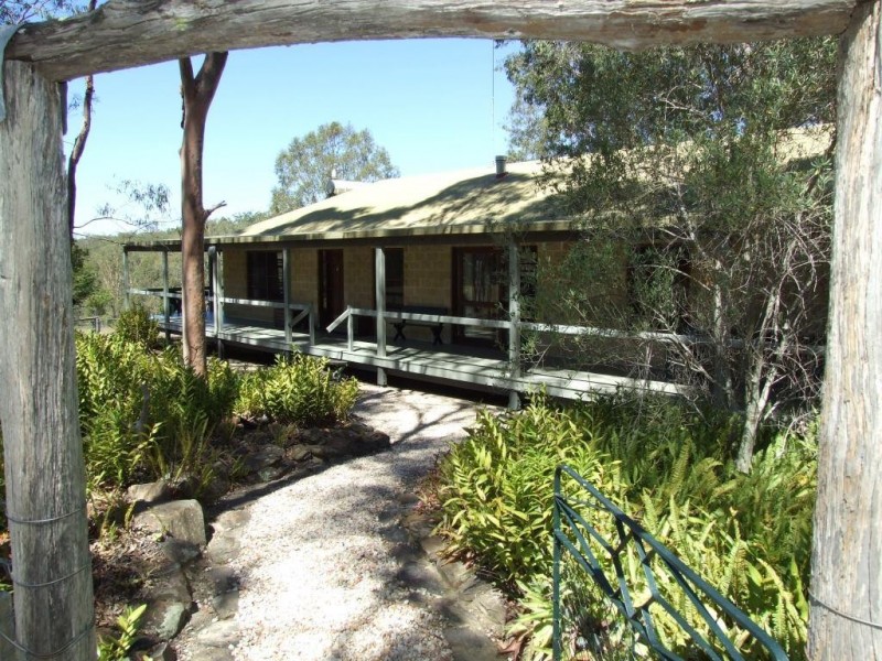 406 Brothers Road, Crows Nest QLD 4355