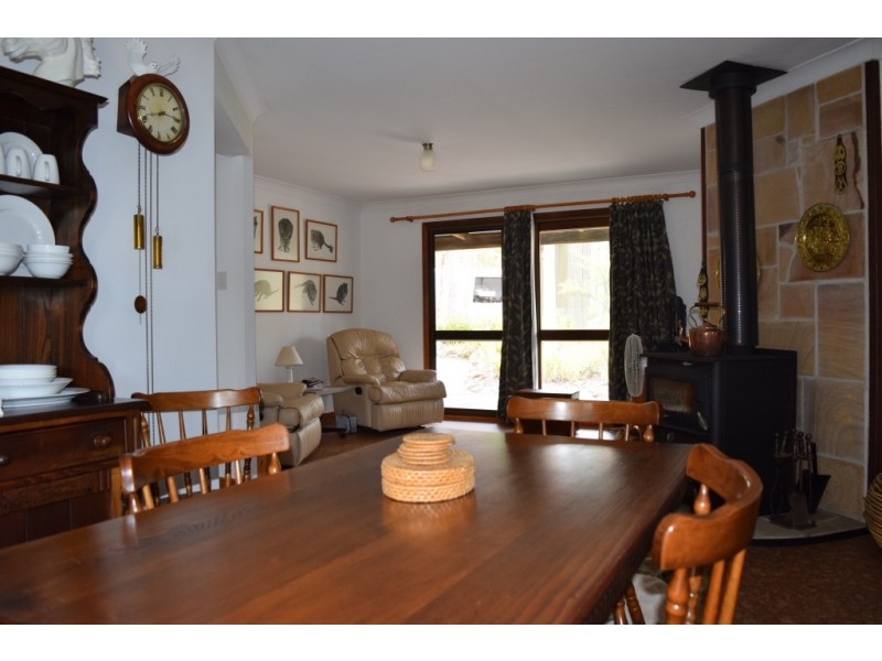 406 Brothers Road, Crows Nest QLD 4355